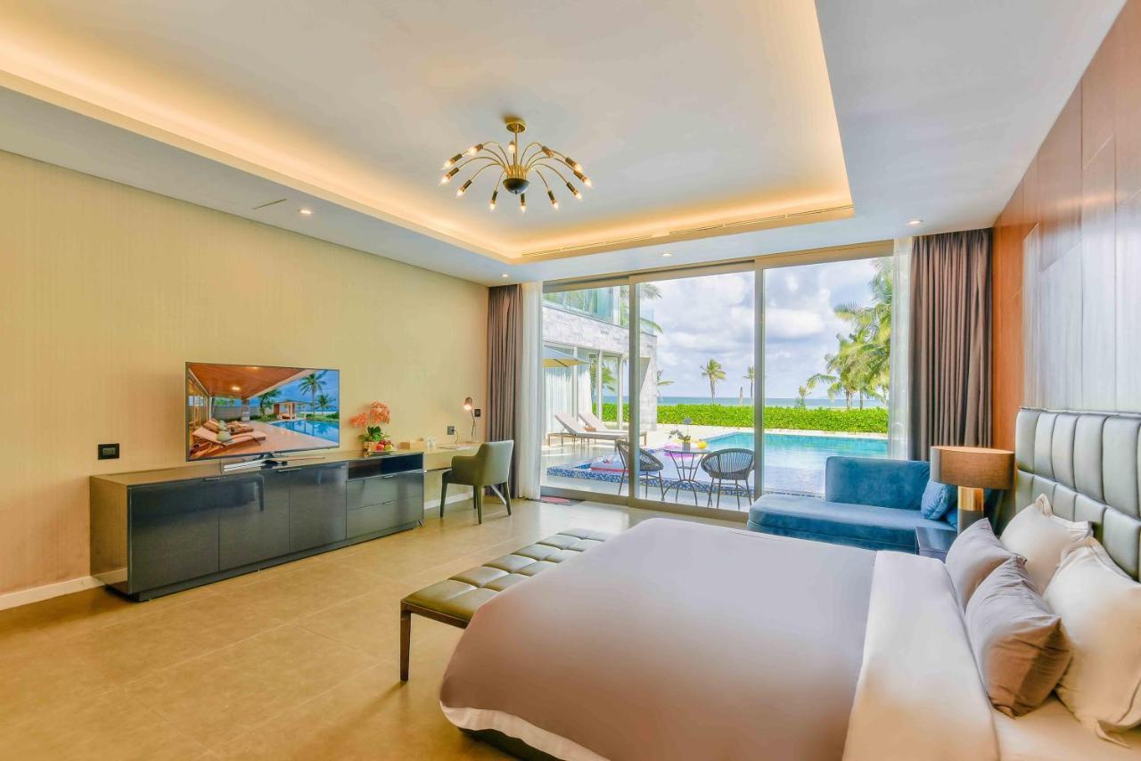 Deluxe Beach Villas By Danatrip Danang Exteriér fotografie