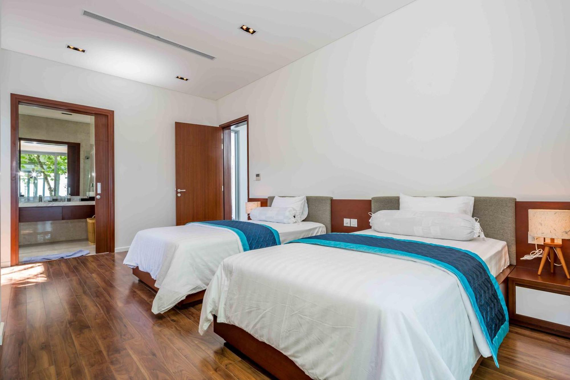 Deluxe Beach Villas By Danatrip Danang Exteriér fotografie