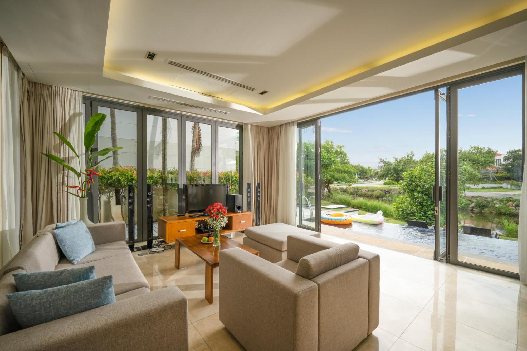 Deluxe Beach Villas By Danatrip Danang Exteriér fotografie