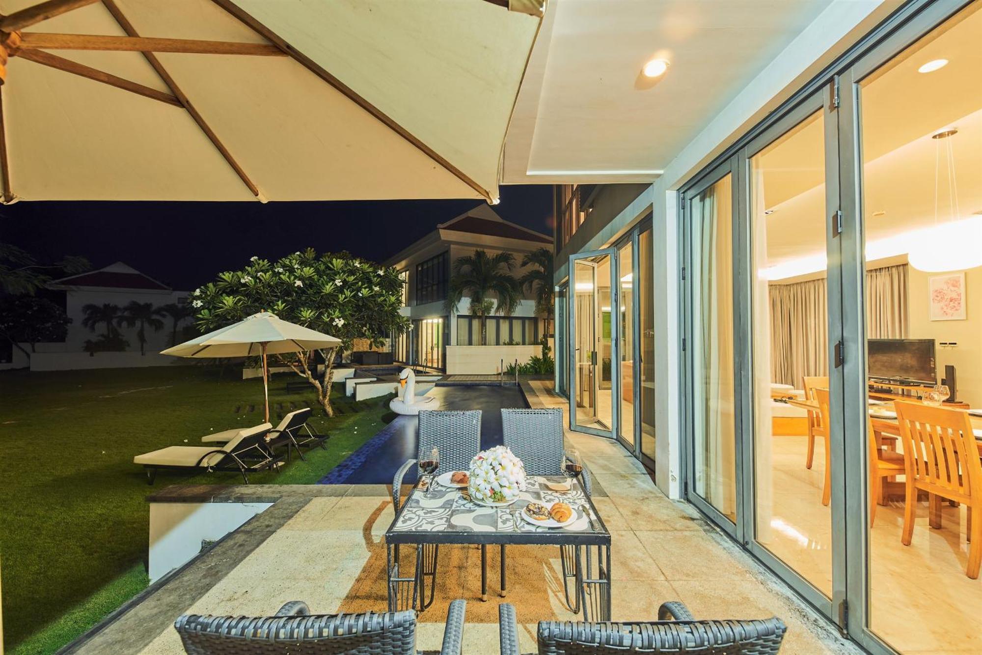 Deluxe Beach Villas By Danatrip Danang Pokoj fotografie